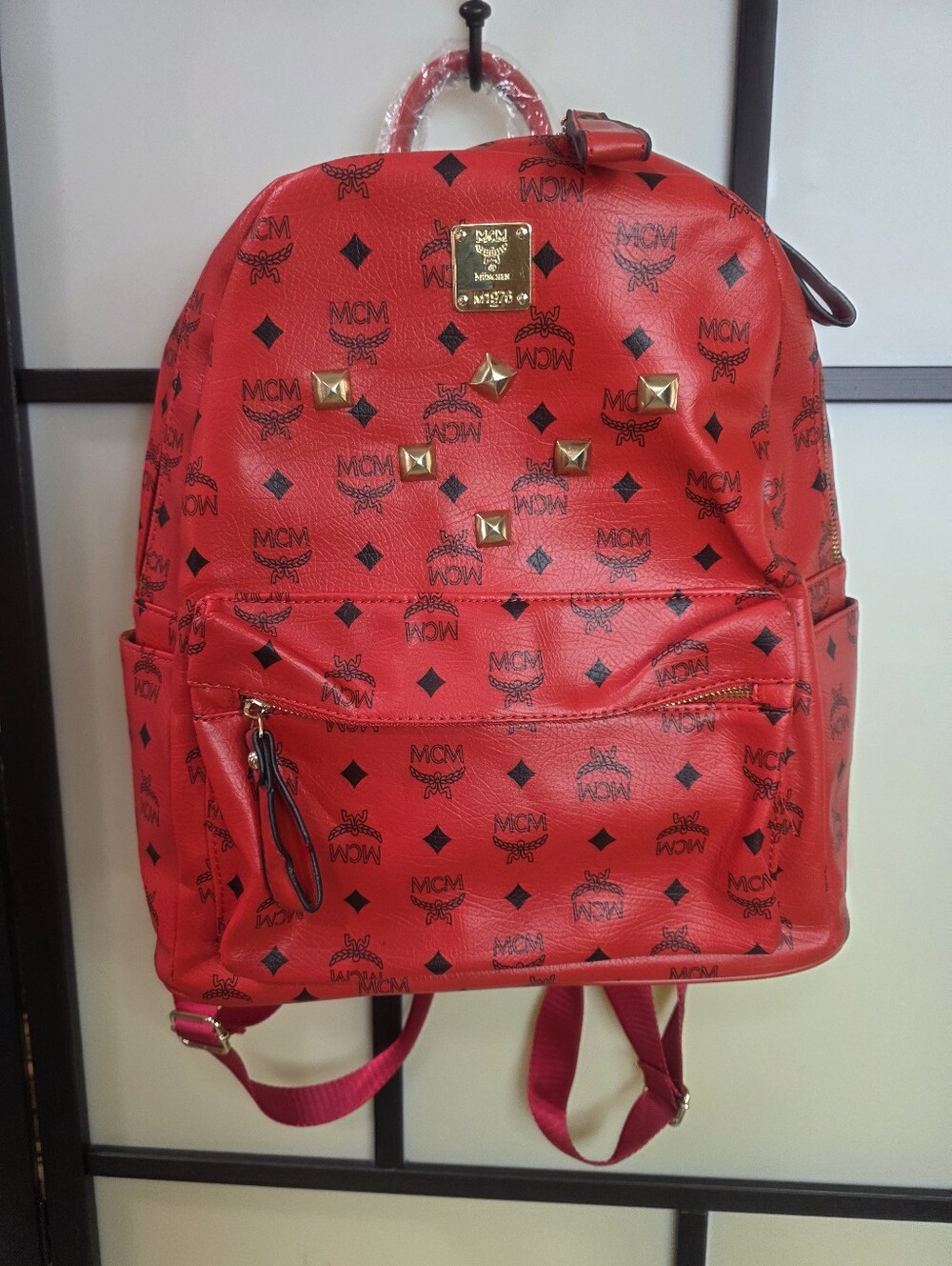 NEW MCM RED XLARGE  PACKPACK BAG WITH POCKET Meas: 17" x 14"